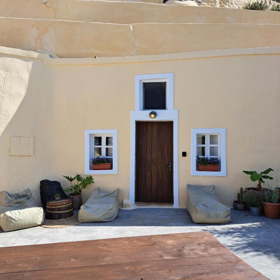 Caval II Hotel Fira  Bagian luar foto